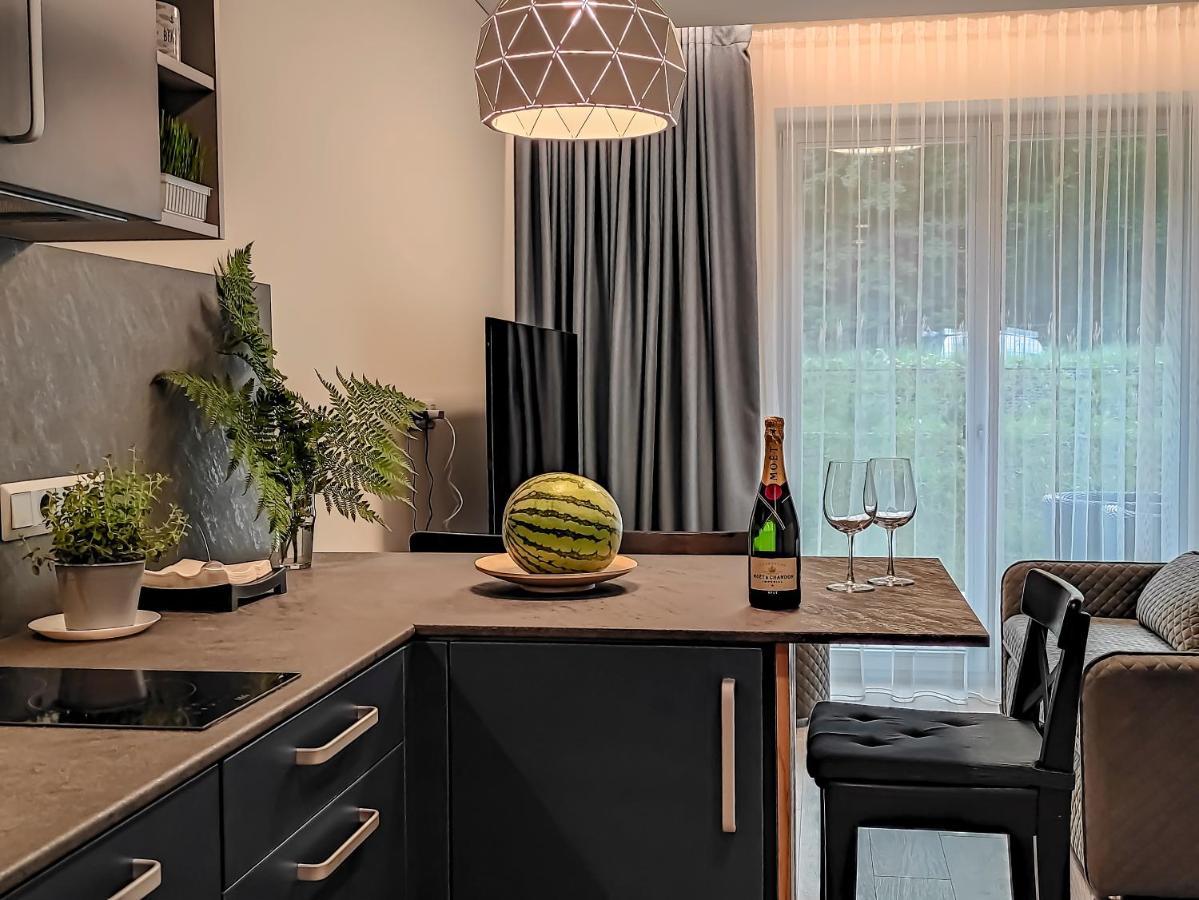 Comfy Rest Apartamentai Kalno Namuose Juodkrantė Esterno foto